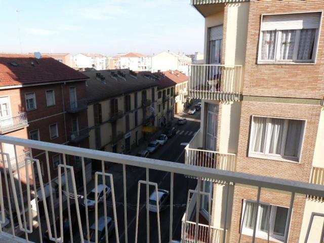 Asti Lovely Apartment Buitenkant foto